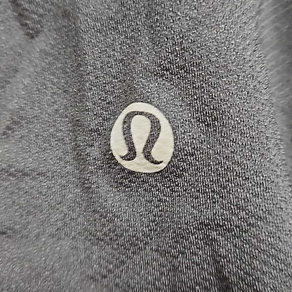 Lululemon Flow and Go Tank size 6 - Picture 6 of 8